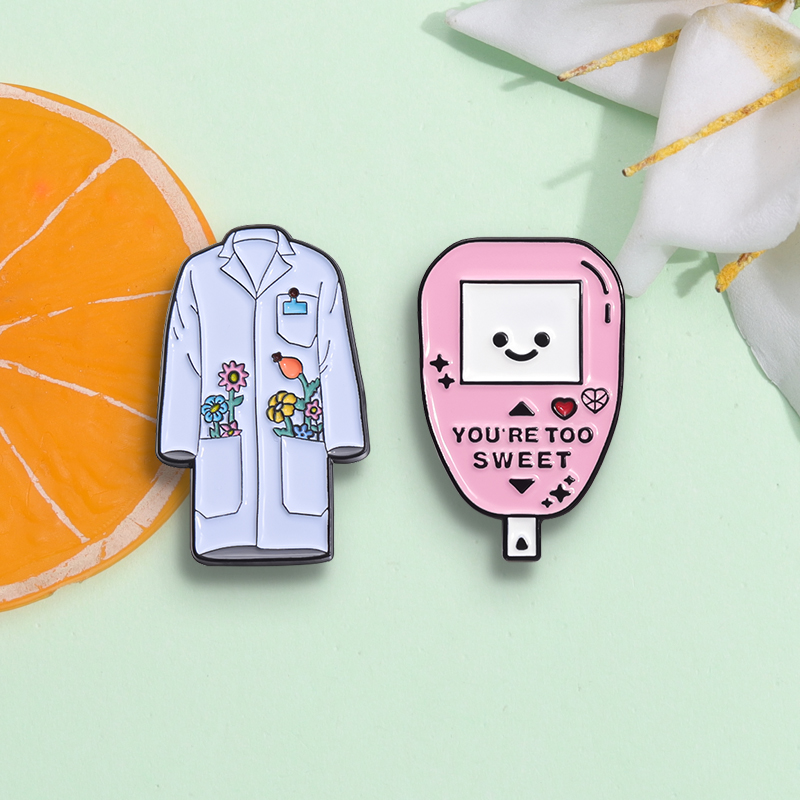 Funny Glucometer Flower White  – обзор и цена Embroidery House