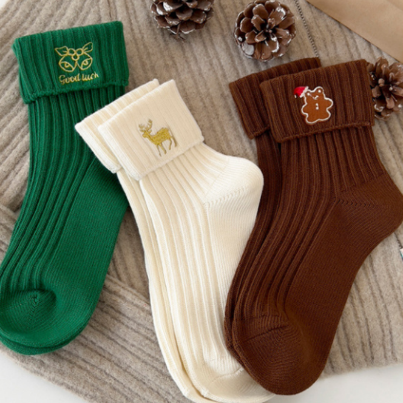 Christmas Stockings Moisture-W – обзор и цена Embroidery Moisturizer