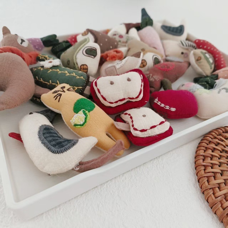 Adorable Duck Carrot House Bro – обзор и цена Embroidery House